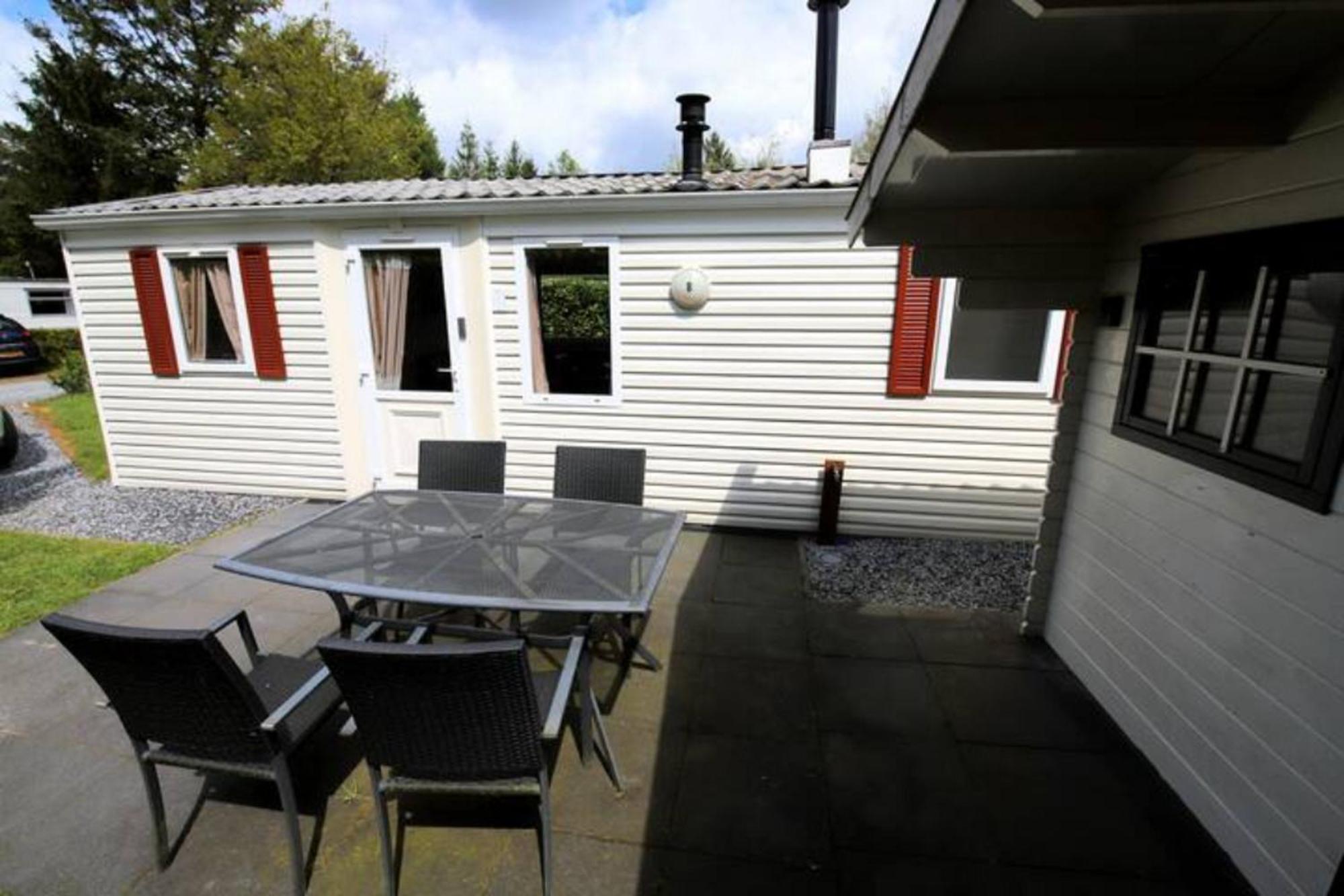 Charmante Woning Op Rustig Park Met Fietsen Epe Extérieur photo
